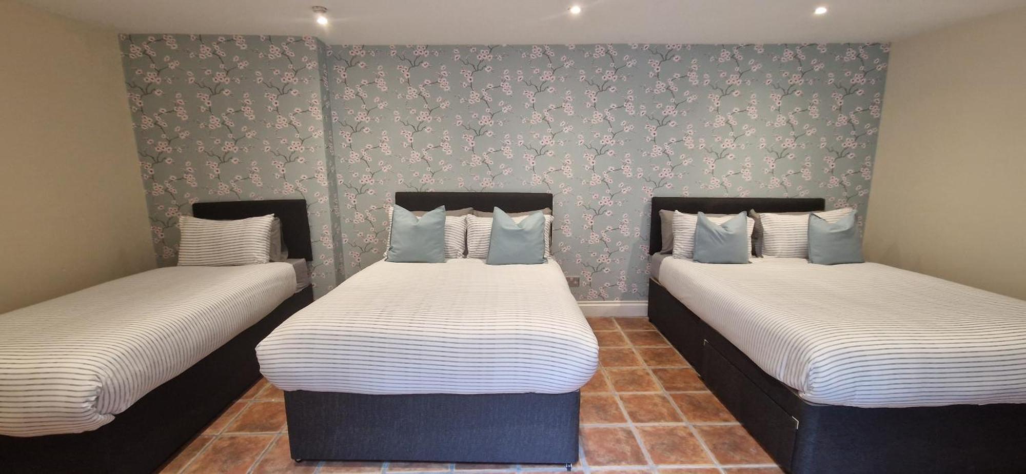 The Copper Fields Apartment London Bagian luar foto